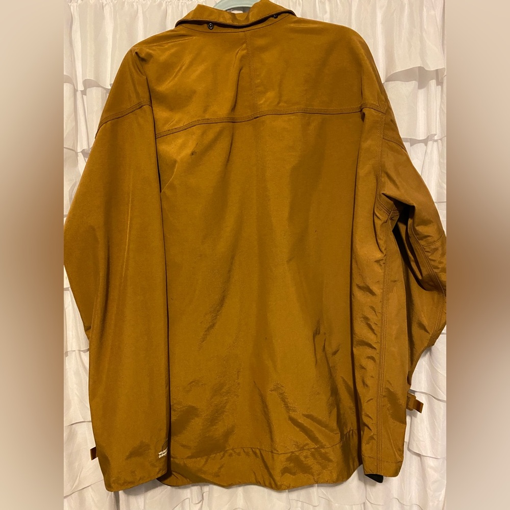 Large Beige Waterproof Carhartt Jacket - Picture 2 of 6